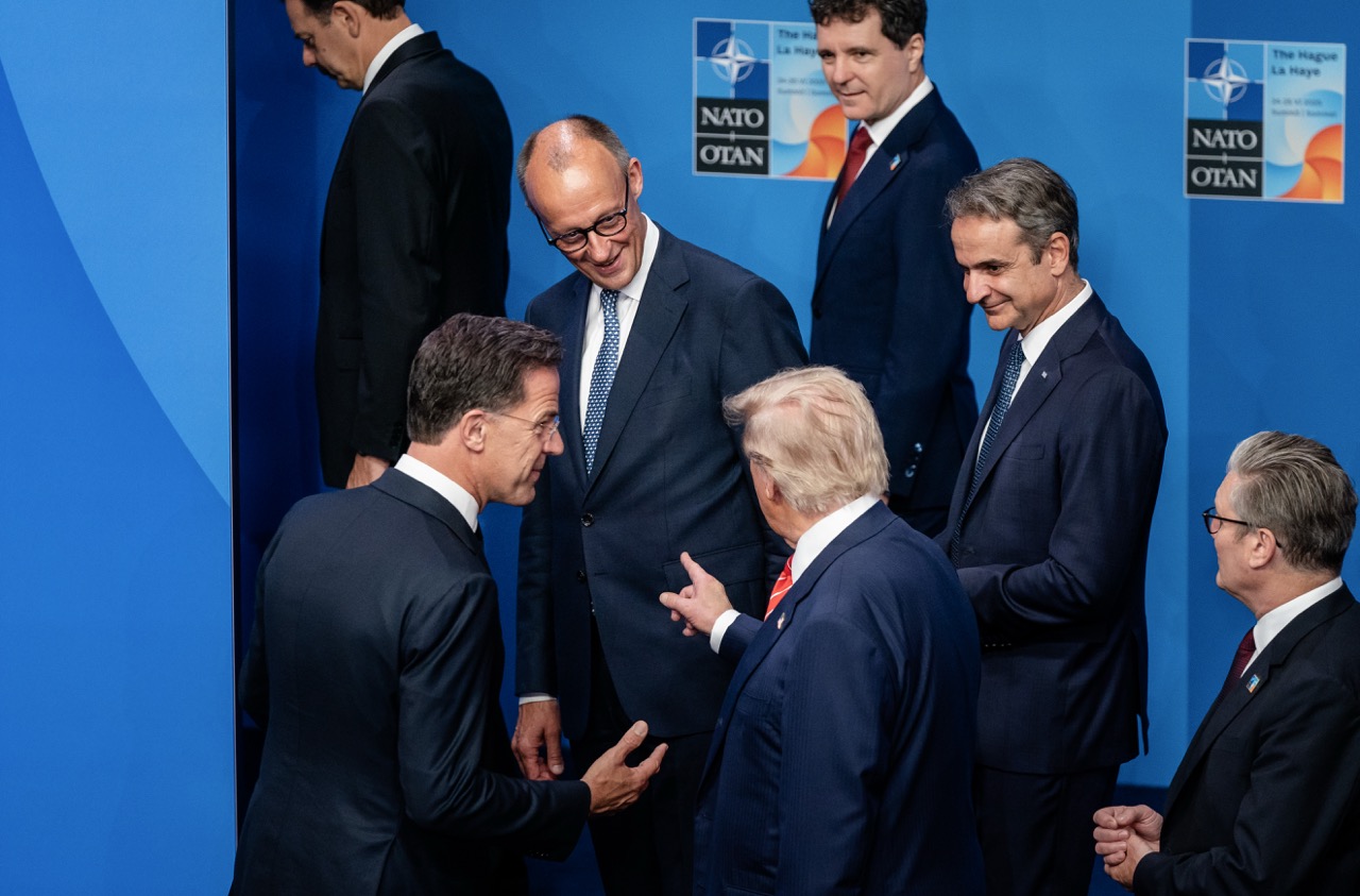 NATO chief Mark Rutter welcomes world leaders to the NATO-summit in The Hague, june 2025. German Chancelor Mertz and U.S. President Trump, seen joking here, since have crossed swords more than once (photo: M. Braak | NL Ministry of Foreign Affairs)